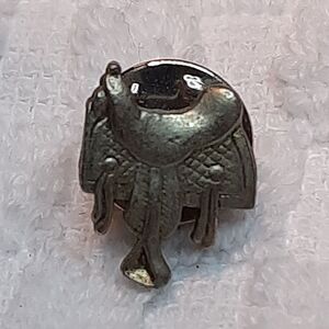 Vintage small Horse Saddle metal lapel tac pin Silver/Pewter-Tone Western